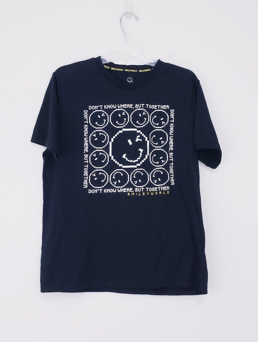 SmileyWorld Black Crewneck Tee T Shirt Large Don't Know Where But Together